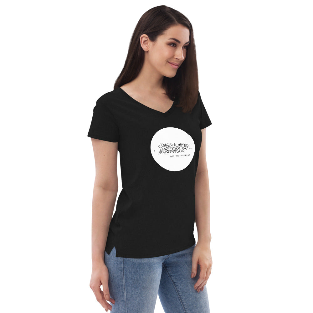 Memo PR - Women’s recycled v-neck t-shirt