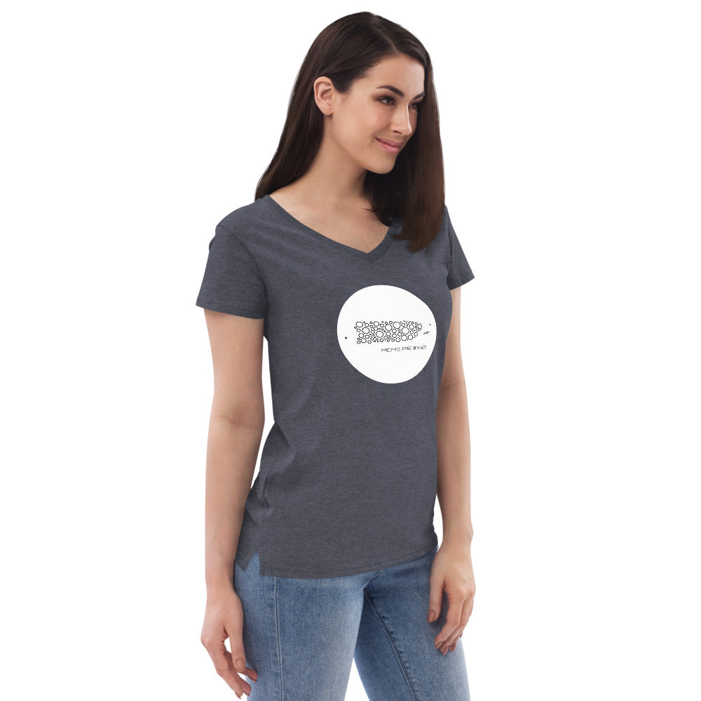 Memo PR - Women’s recycled v-neck t-shirt