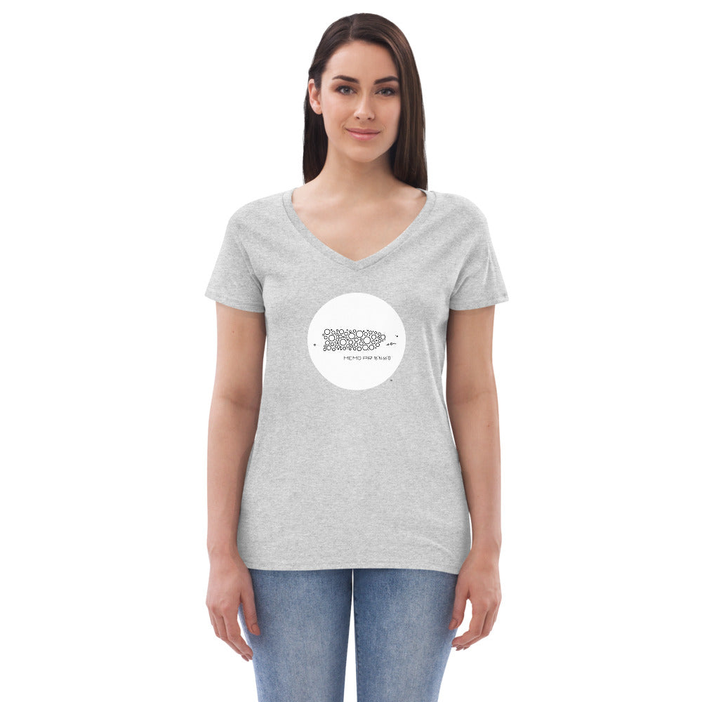 Memo PR - Women’s recycled v-neck t-shirt