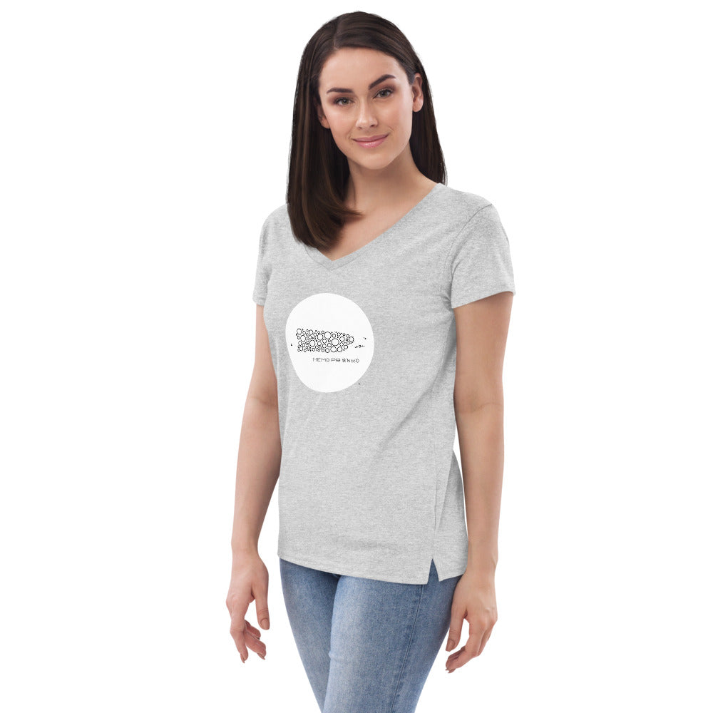 Memo PR - Women’s recycled v-neck t-shirt