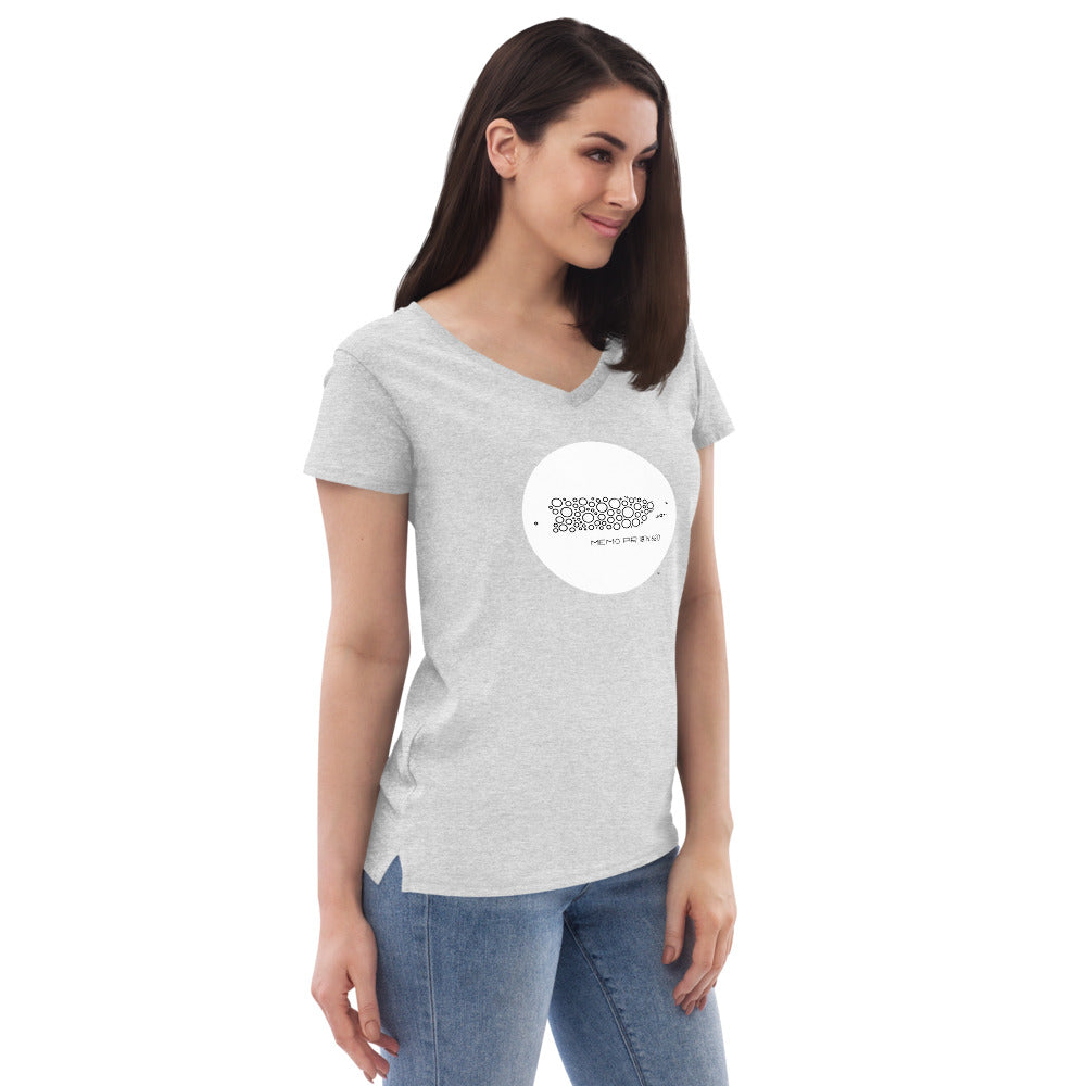 Memo PR - Women’s recycled v-neck t-shirt