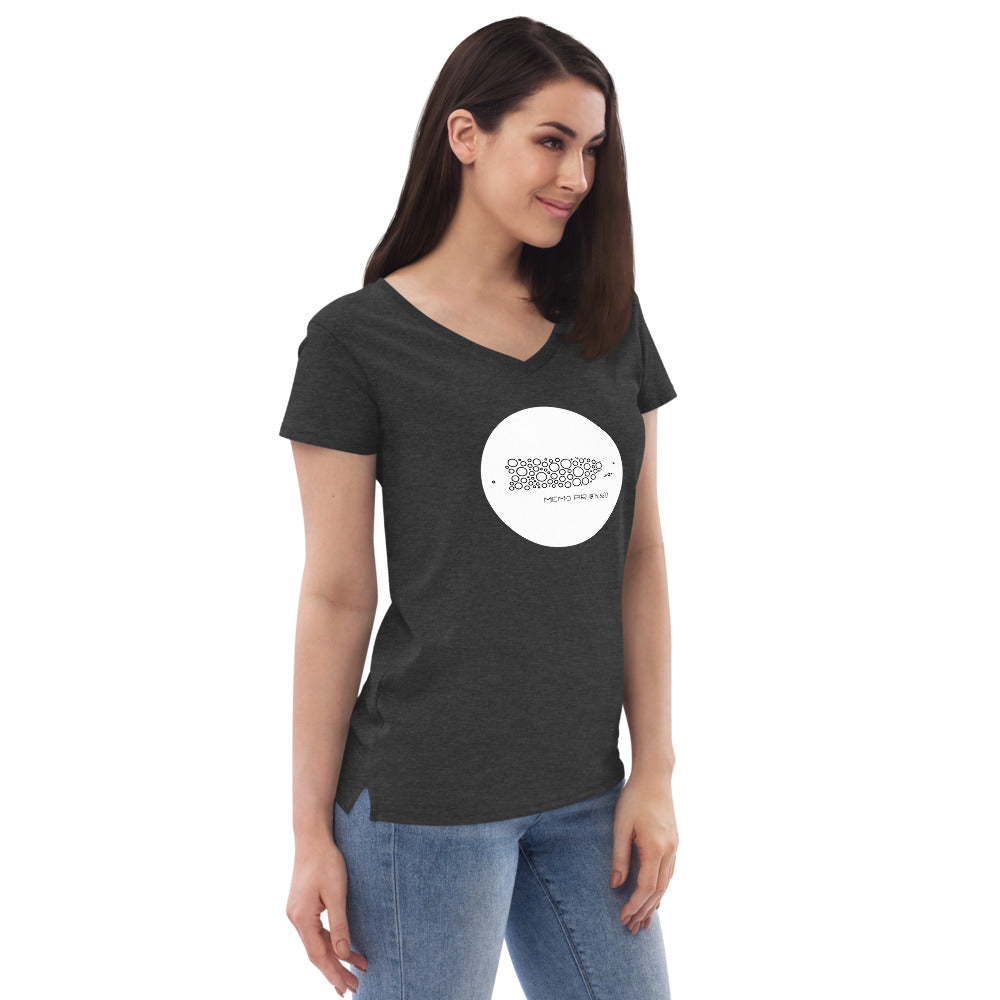 Memo PR - Women’s recycled v-neck t-shirt